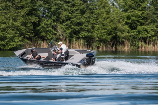 Marine Fish 550 SC DLX