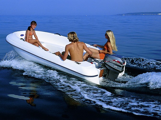 Polyboat Hover 370